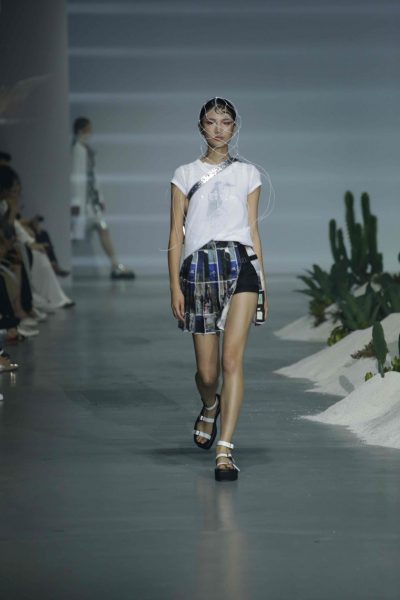 Look 06